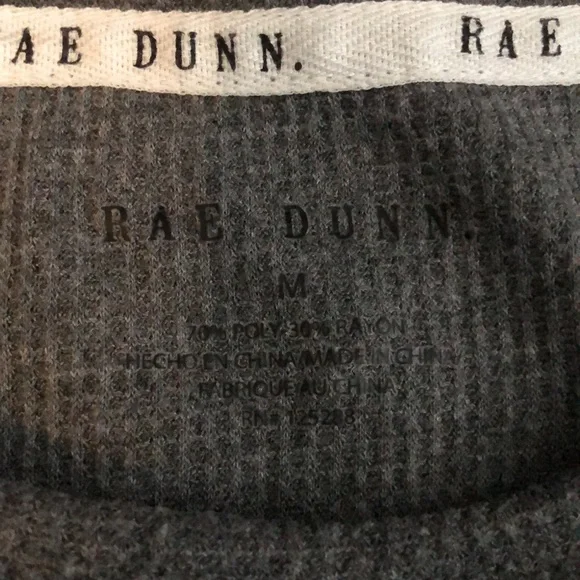 Pyjama - Picture 6 of 6